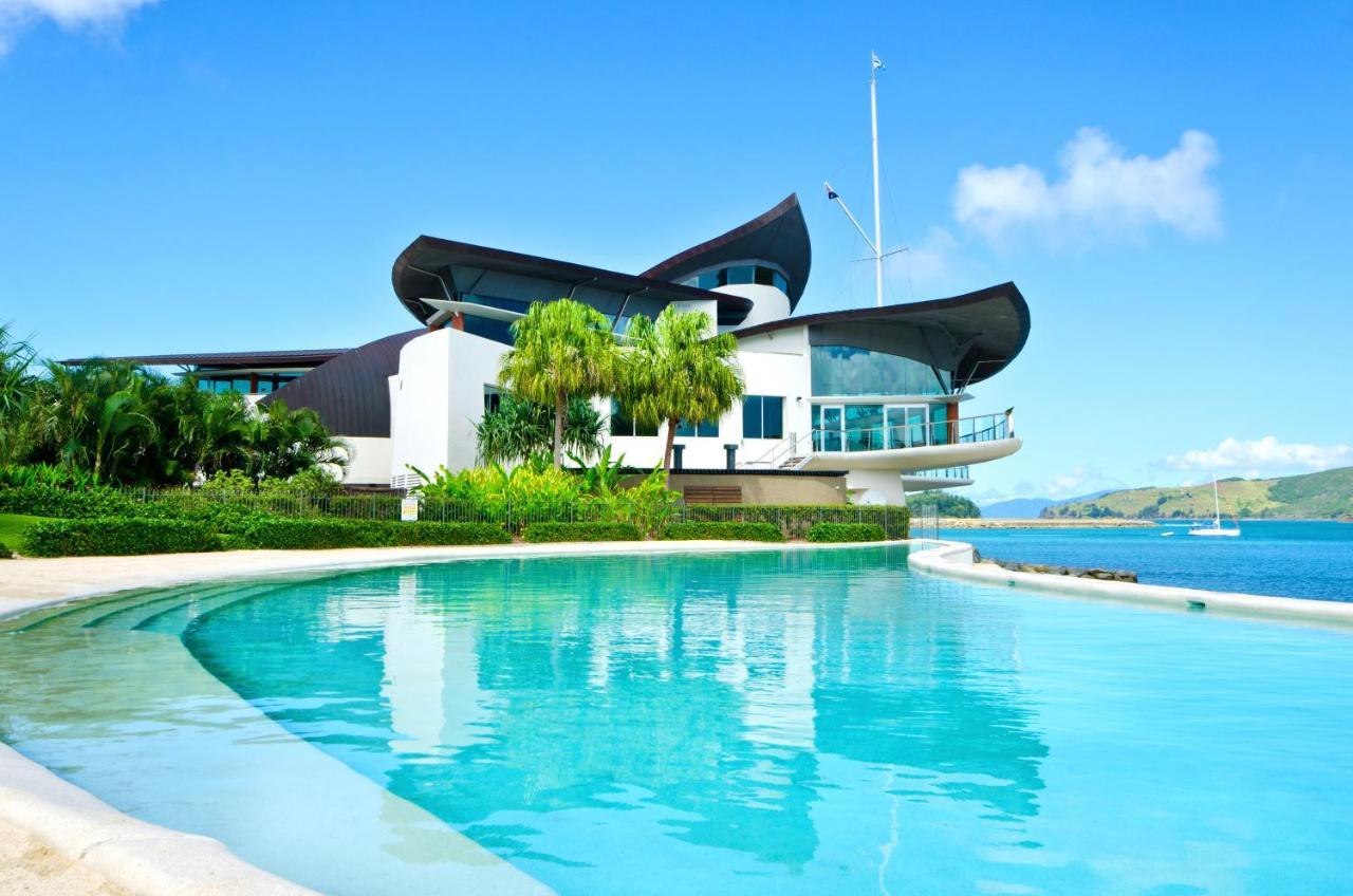 Yacht Club Villas Hamilton Island Eksteriør bilde